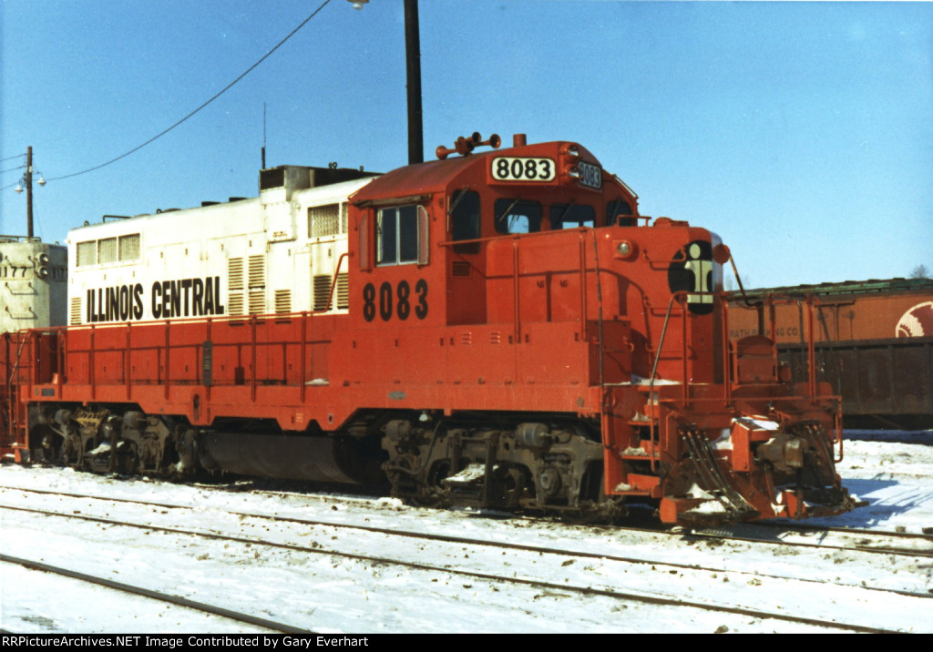 IC GP10 #8083 - Illinois Central